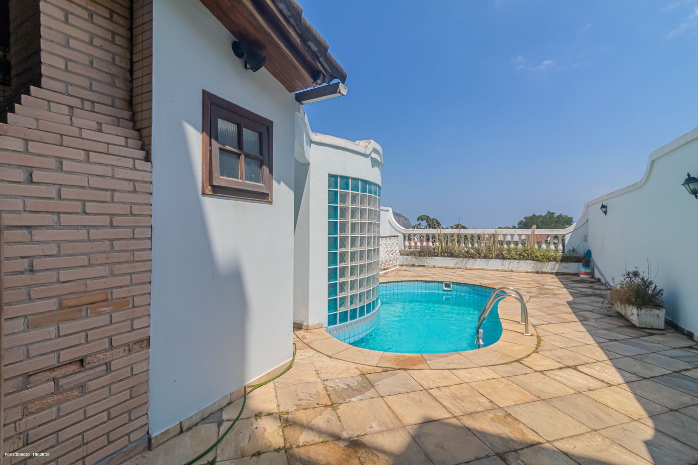 Casa, 3 quartos, 241 m² - Foto 1