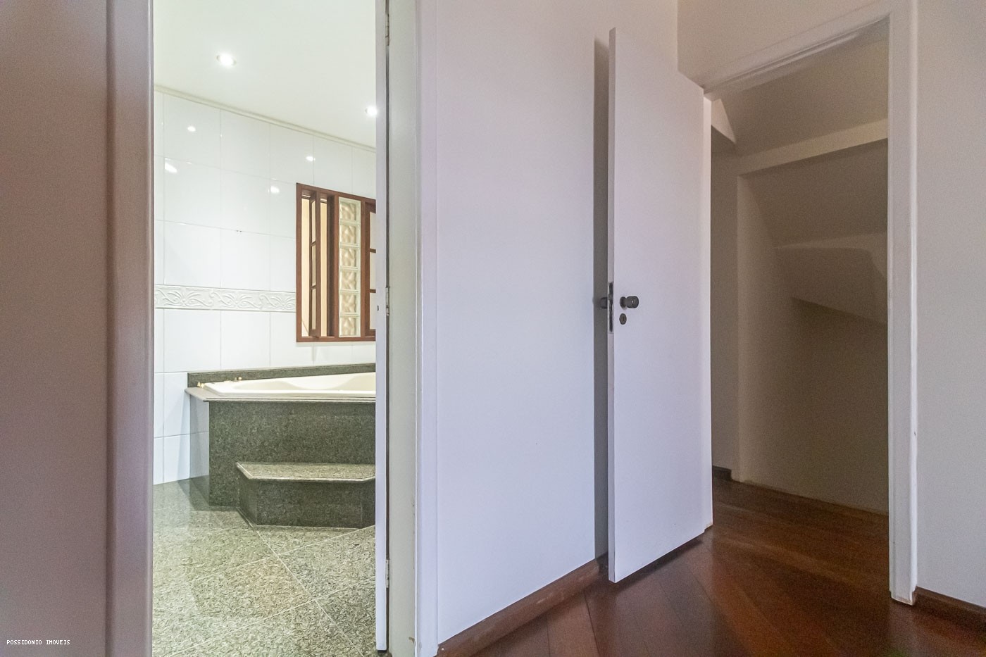 Casa, 3 quartos, 241 m² - Foto 24