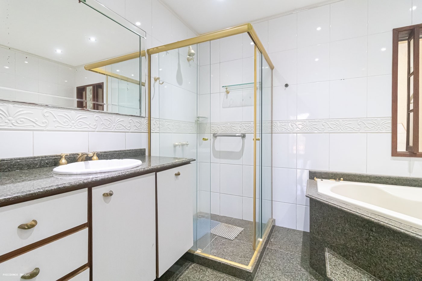 Casa, 3 quartos, 241 m² - Foto 25